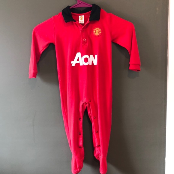 man u onesie